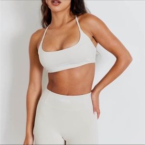 Vanquish fitness sport bra